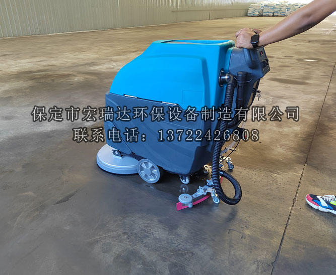 手推商用洗地機(jī)的實(shí)際應(yīng)用案例 手推商用洗地機(jī)的實(shí)際應(yīng)用案例